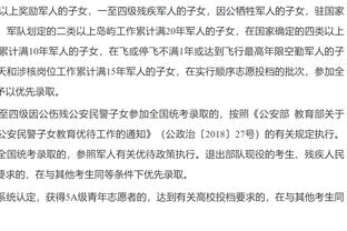 单赛季巴甲打进15球并助攻10次，近10年仅苏牙、胡尔克做到